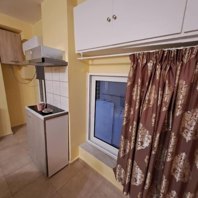 Zenia Home 1 Στην Καρδιά Της Πάτρας エクステリア 写真
